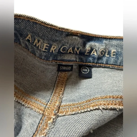 American Eagle Blue Denim Jeans - Picture 3 of 4